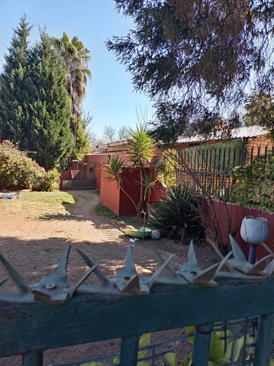 2 Bedroom Property for Sale in Declercqville North West